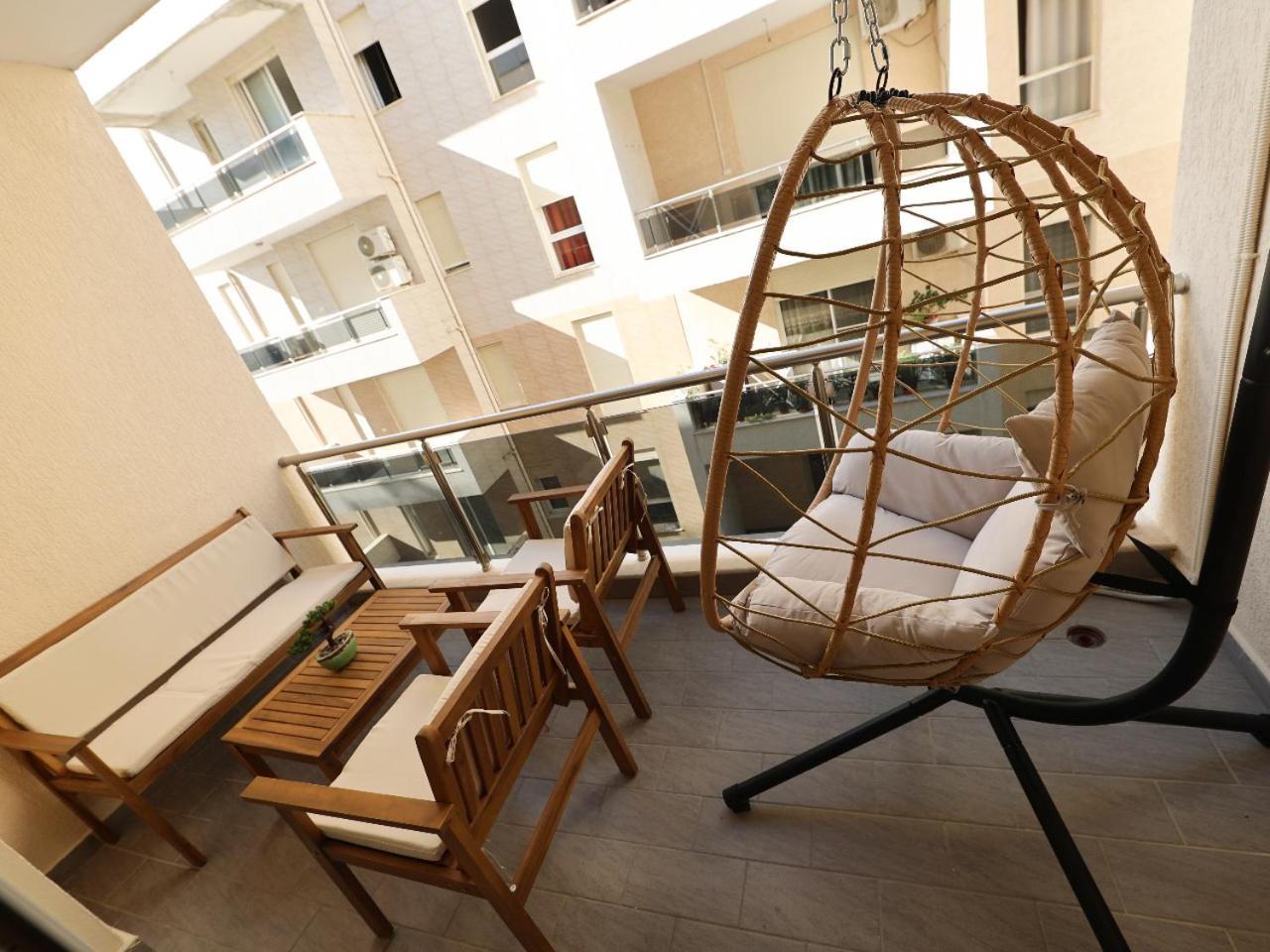 Sea View Apartments Дуррес Экстерьер фото