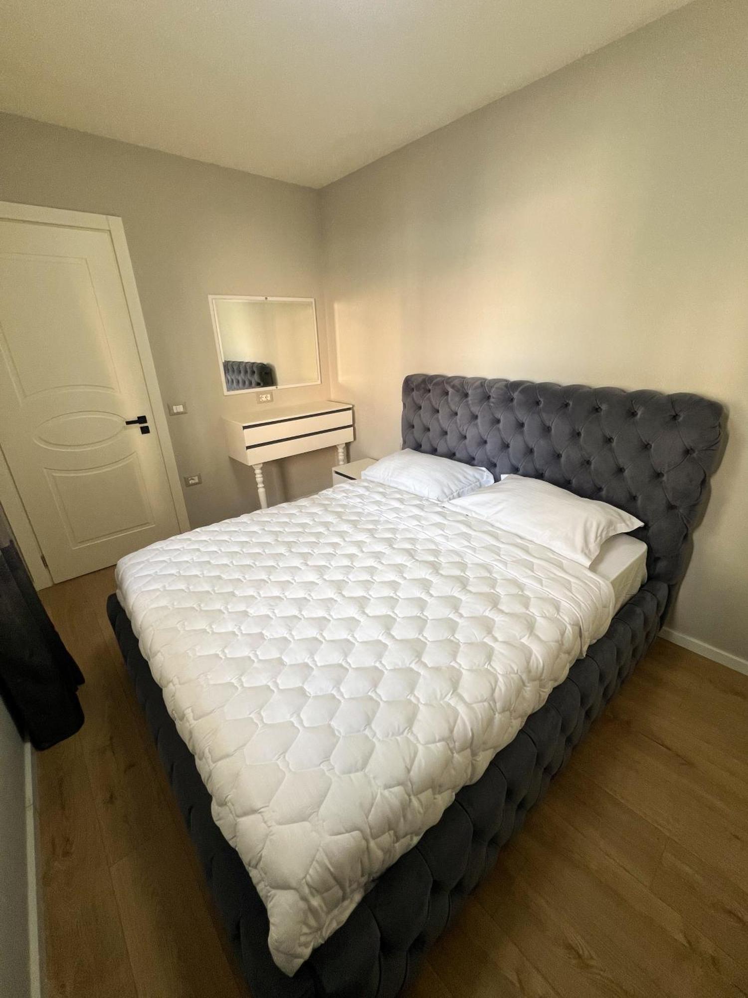 Sea View Apartments Дуррес Экстерьер фото