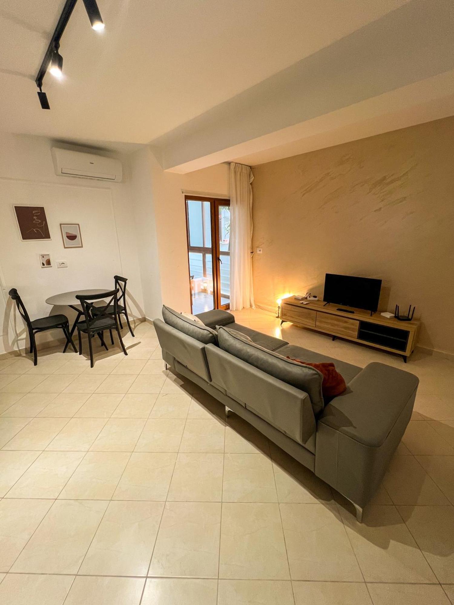 Sea View Apartments Дуррес Экстерьер фото